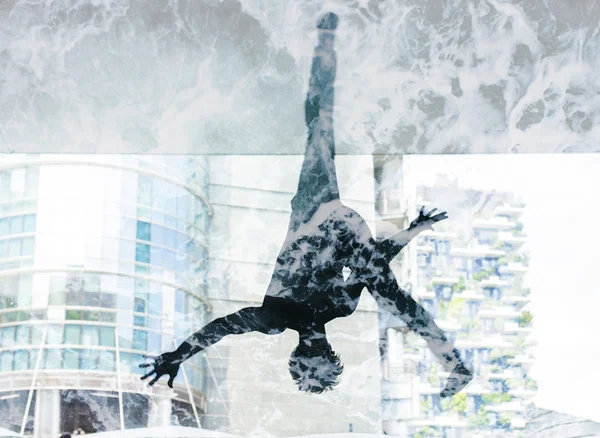 Double exposure of dancer silhouette and sea foam texture — Stock Photo, Image