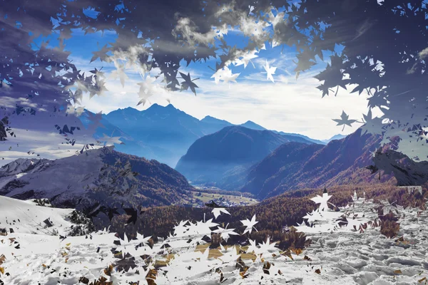 Dubbele blootstelling van de herfst bladeren en herfst berglandschap — Stockfoto