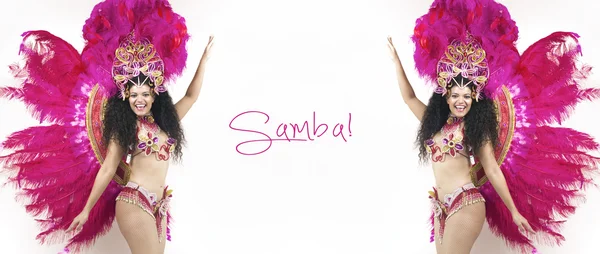 Pembe kostüm mektup giyen samba dansçısı