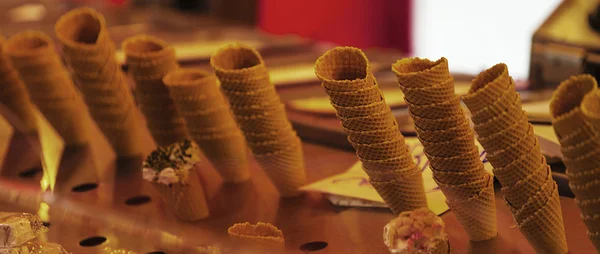 Empty ice-cream cones in ice-cream parlor letterbox — Stock Photo, Image