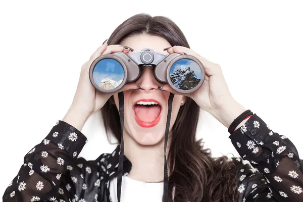 Mädchenporträt mit Fernglas auf die Berge — Stockfoto