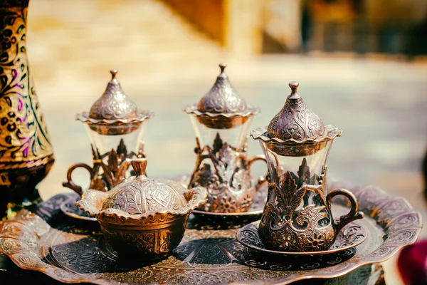 Set de tazas de té hechas a mano de cobre vintage — Foto de Stock
