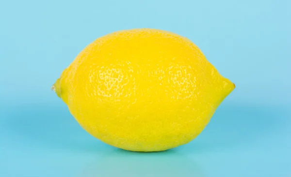 Un citron mûr — Photo