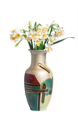 Cam vazo içinde nergis