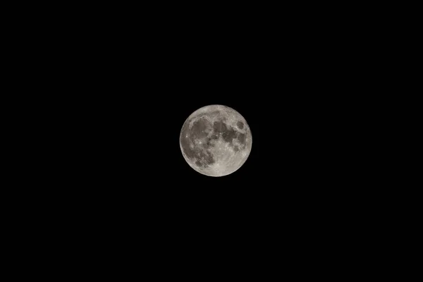 Pleine Lune Sur Ciel Nocturne Sombre — Photo