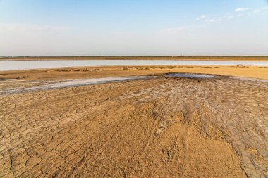 Doğal fenomen çamur volkanı