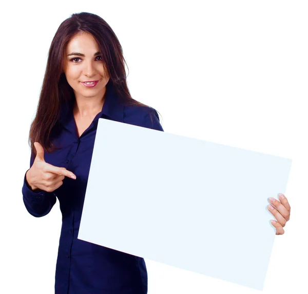 Jovem mulher está segurando banner em branco, isolado sobre branco — Fotografia de Stock