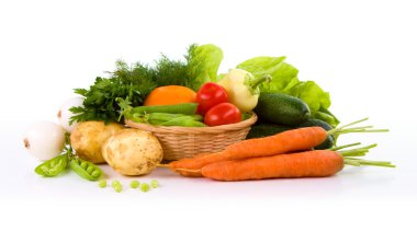 Bahçe sebze üzerinde beyaz izole