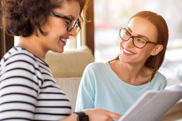 Cheerful smiling colleagues talking — Stock Photo, Image