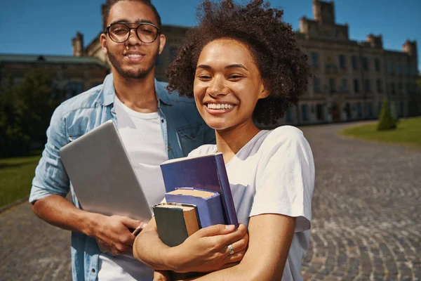 Feeling free and happy after the end of education — Stock Photo, Image