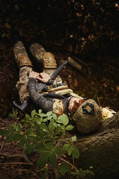 Mujer soldado trabajador o rango militar del país — Foto de Stock