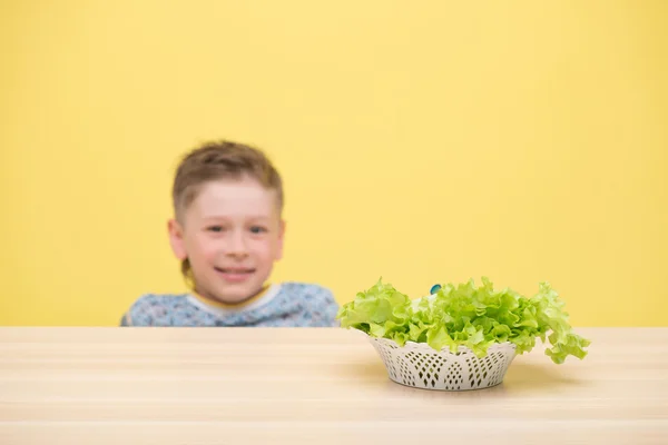 Niño y niña —  Fotos de Stock