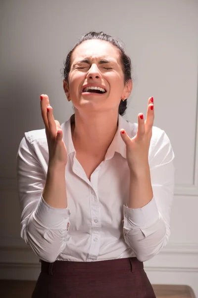 Mulher de negócios que sofre de depressão — Fotografia de Stock