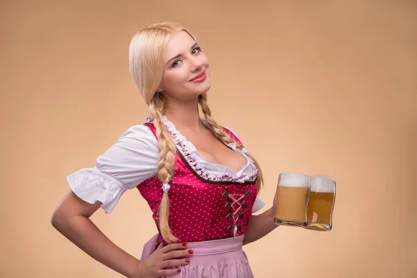 Giovane bionda sexy che indossa dirndl — Foto Stock