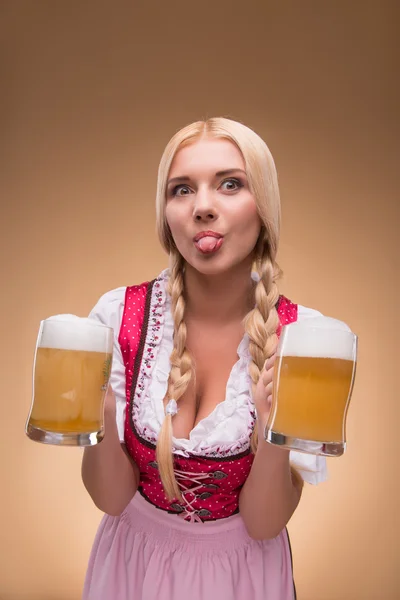 Joven rubia sexy usando dirndl —  Fotos de Stock