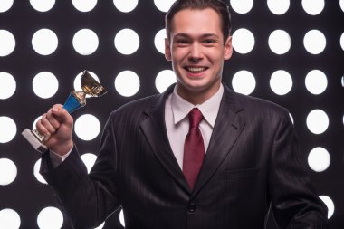 Çekici star Tv sunucusu