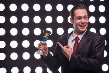 Çekici star Tv sunucusu