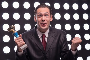 Çekici star Tv sunucusu