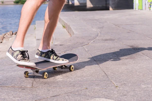 Skateboarding no es para todo el mundo —  Fotos de Stock