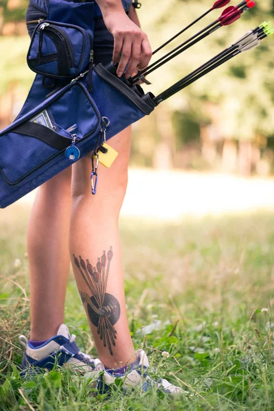 Woman with the bow — Stock Photo, Image