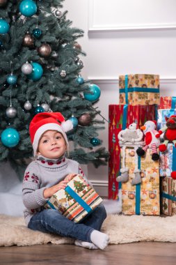 Anne ve kızı Noel bekliyor