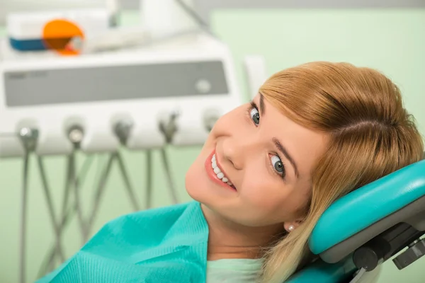 Work of dentist is not so easy — Stock Photo, Image