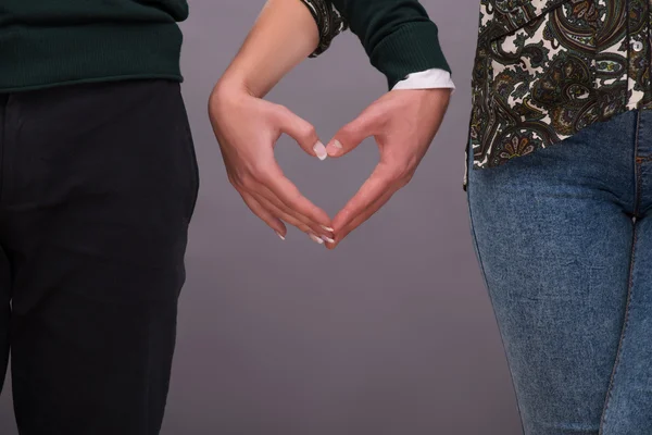 Casal encantador esperando Dia de São Valentim — Fotografia de Stock