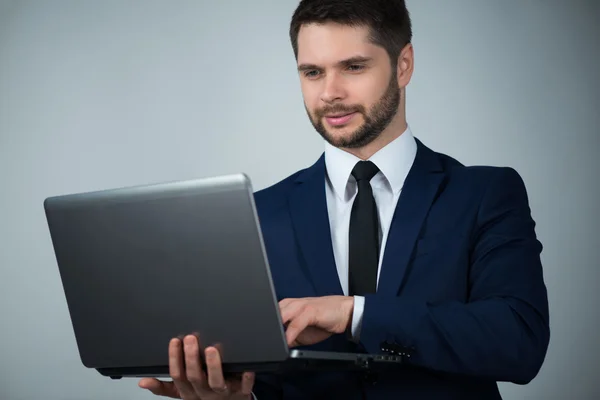 Stilig ung man — Stockfoto