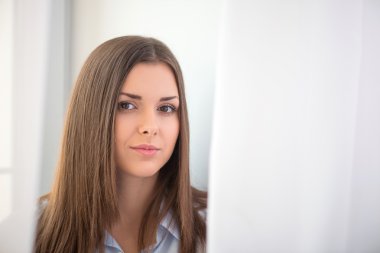 Sabahları güzel kız