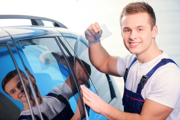 Araba kaydırma uzman istasyonu