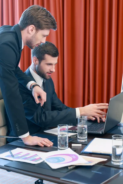 Ondernemers op het werk — Stockfoto