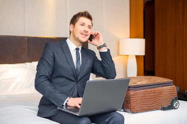 Businessman in the luxury hotel — Stock Photo, Image