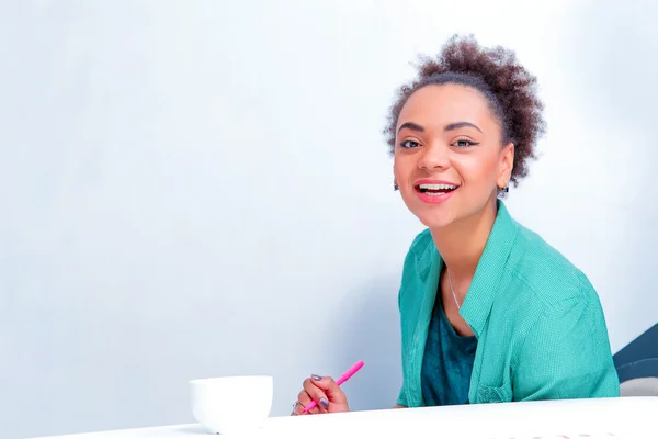 Young creative woman at brainstorming — Stock Photo, Image