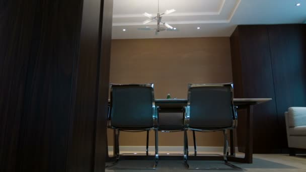 Interior da sala de reuniões no hotel — Vídeo de Stock