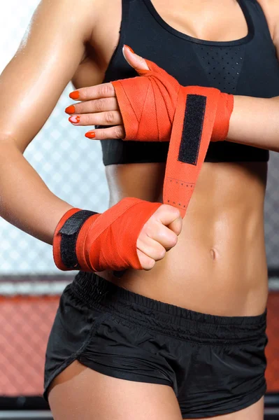 Female boxer does bandage — Stock Photo, Image