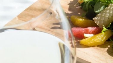 Çok lezzetli taze pişirme salata