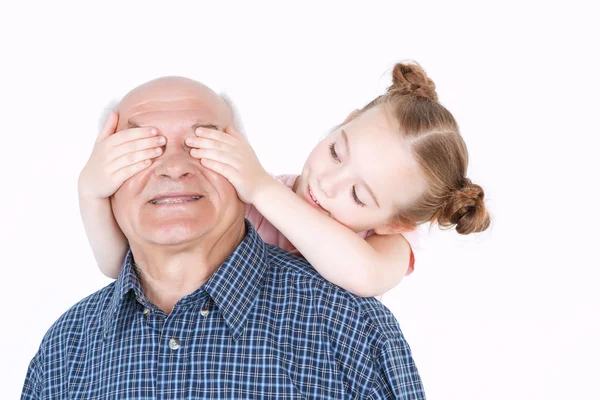 Abuelo divirtiéndose con su nieta —  Fotos de Stock