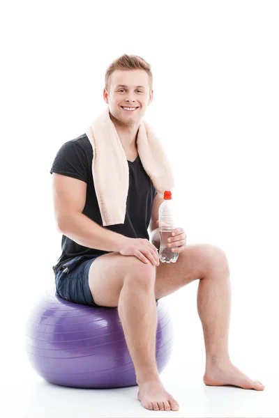 Handsome guy during workout — Stock Photo, Image