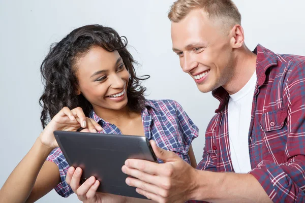 Happy couple making photos — Stock Photo, Image