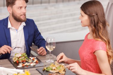 Tarih boyunca keyifli iki restoran içinde 