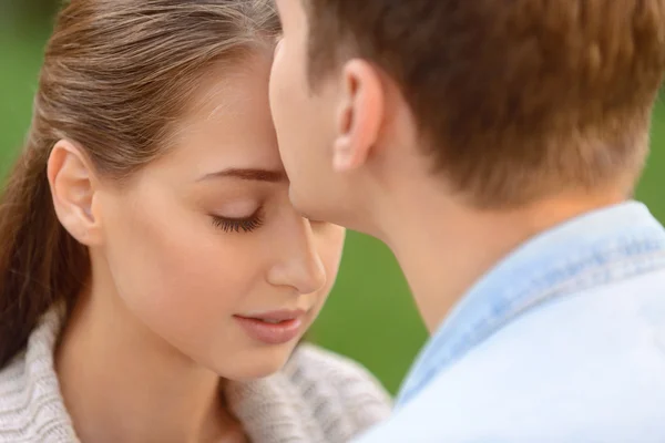 Pleasant couple kissing — Stock Photo, Image