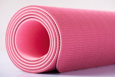 Yoga mat yüzeydir.