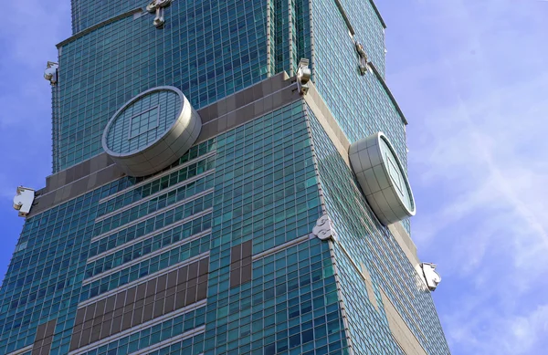 Taipei 101, a pénzügyi központ, a mall és a rangos címet vállalati bérlők — Stock Fotó