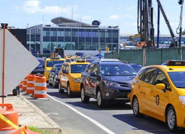 New York'taki Laguardia Havaalanı'nda (Lga) trafik gecikmeleri ve inşaat