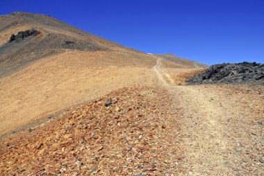 Beyaz dağ tepe, California 14er beyaz dağ aralığında, Sierra Nevada Dağları karşısında Nevada sınırında