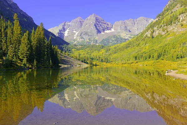 Maroon Bells, Elk Range, Montanhas Rochosas, Colorado — Fotografia de Stock