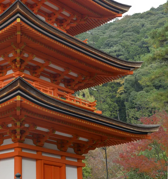 Templo Kiyomizu dera en Kyoto, Japón — Foto de Stock