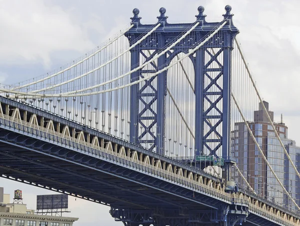 Monumento de Nueva York, Puente Manhattan sobre East River, Ciudad de Nueva York — Foto de Stock