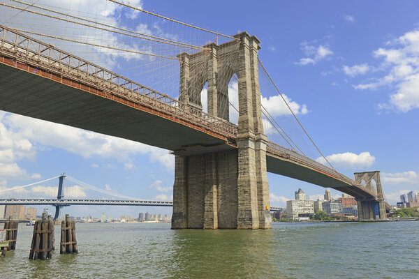 American Landmark, Brooklyn Bridge over the East River, New York City