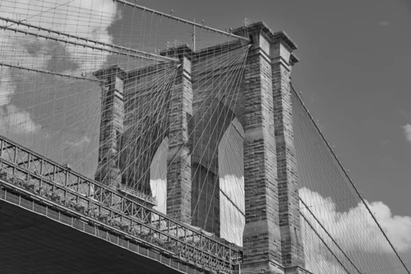 Amerykański Landmark, Brooklyn Bridge nad East River, Nowy Jork — Zdjęcie stockowe